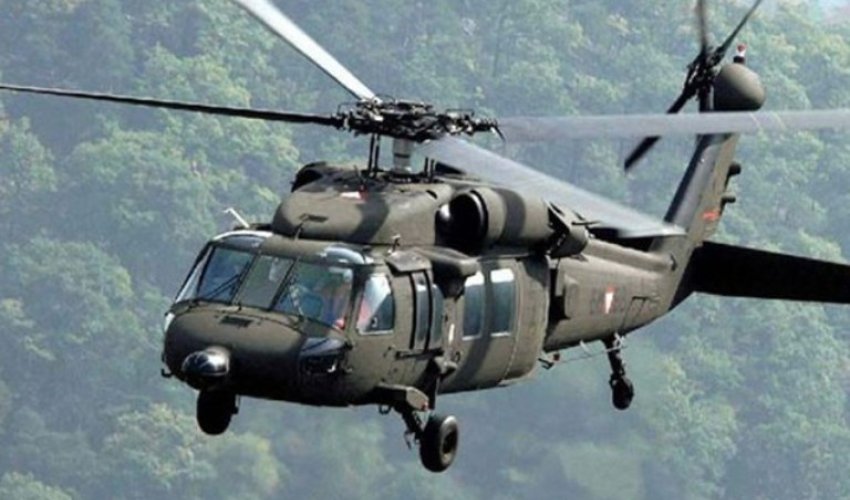İki hərbi helikopter qəzaya uğradı: Ölənlər var - VIDEO İki hərbi helikopter qəzaya uğradı: Ölənlər var - VIDEO