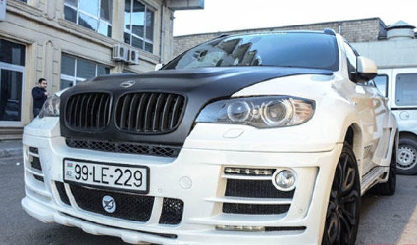 Fərda Xudaverdiyevin bahalı maşını - FOTO Fərda Xudaverdiyevin bahalı maşını - FOTO