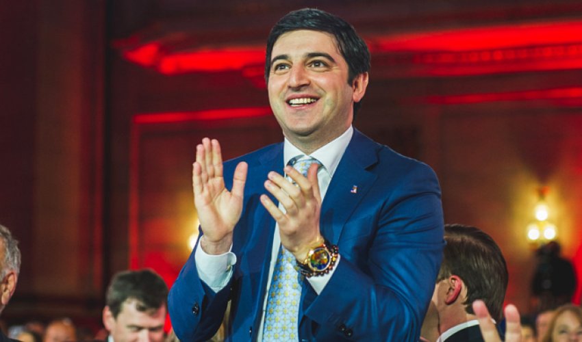 Eks-nazir oğlunun bu qurumu çökdü