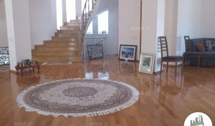 Bakıda 6 milyonluq villa satışa çıxarılıb Bakıda 6 milyonluq villa satışa çıxarılıb