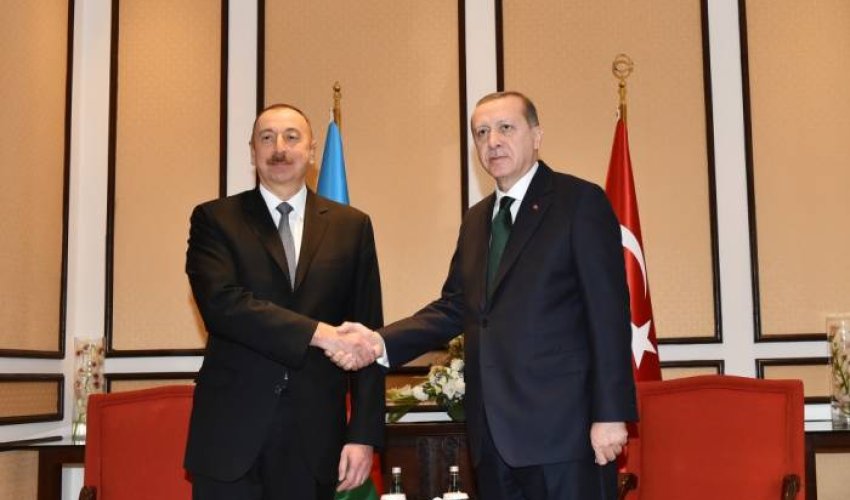 İlham Əliyev Ərdoğanın ad gününü təbrik etdi