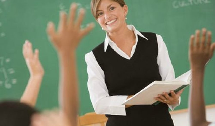 Prezidentin sərəncamı neçə min təhsil işçisinə şamil edilir?