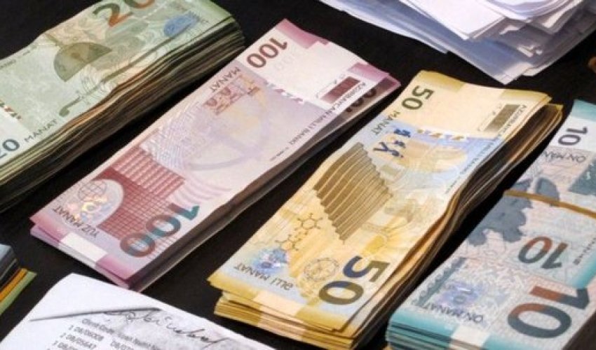 Bu işçilərinin maaşları 10% artırıldı Bu işçilərinin maaşları 10% artırıldı