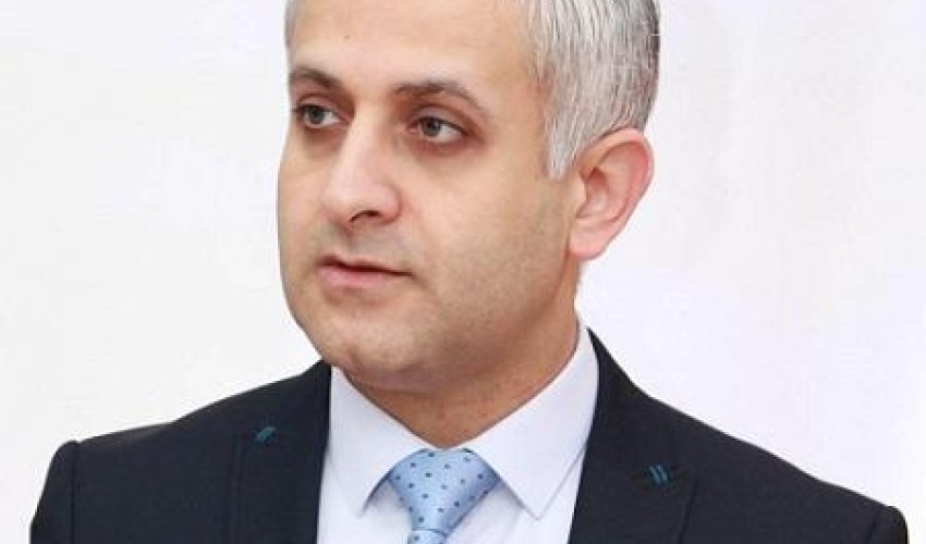 Tanınmış vəkil dələduzluqda ittiham edildi Tanınmış vəkil dələduzluqda ittiham edildi