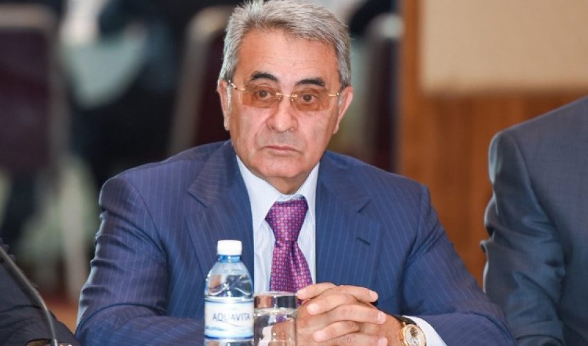 İlham Rəhimov pullarını götürüb Rusiyanı tərk etdi