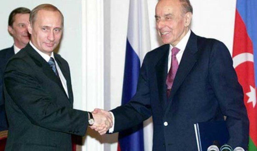 Ильхам Алиев о первой встрече Гейдара Алиева и Путина – ВИДЕО Ильхам Алиев о первой встрече Гейдара Алиева и Путина – ВИДЕО