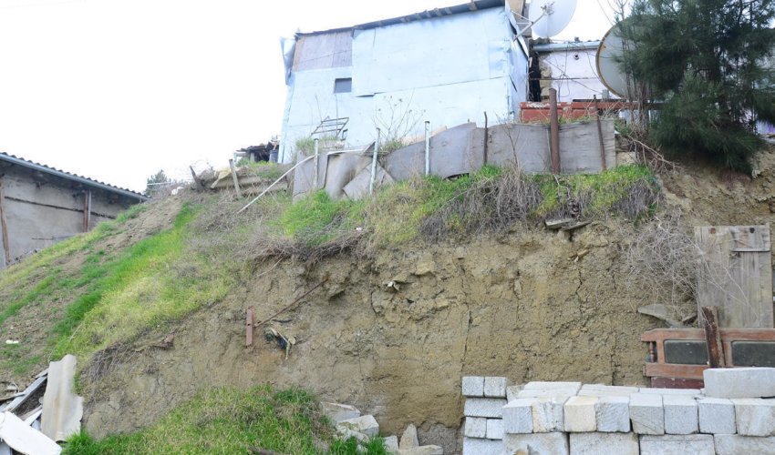 Bayılda uçan evlərə görə kompensasiya veriləcək