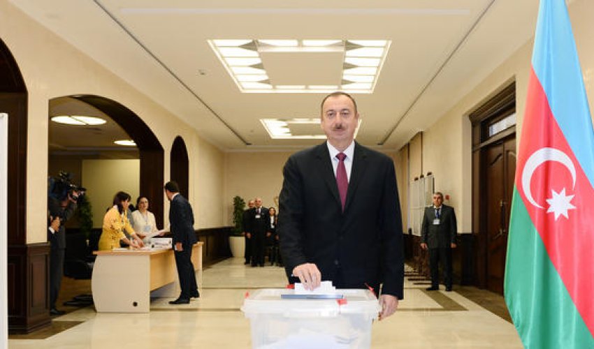 Leyla Əliyevadan xalqa təşəkkür: Əziz atamı... - FOTO