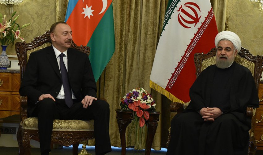 Əliyevə növbəti təbrik Ruhanidən gəldi