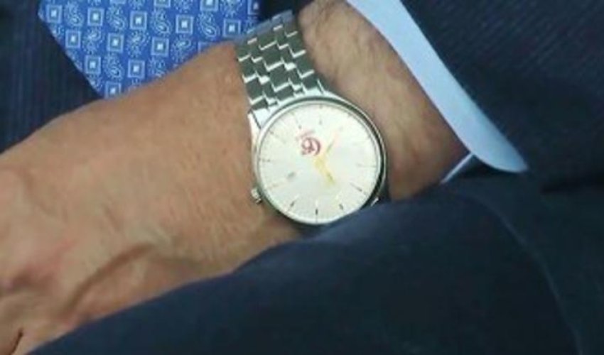 Ərdoğanın saatı niyə gündəm oldu?