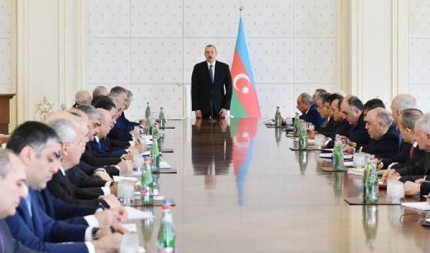 Nazirlər təlaşda: onlar yeni komandada olmayacaq...