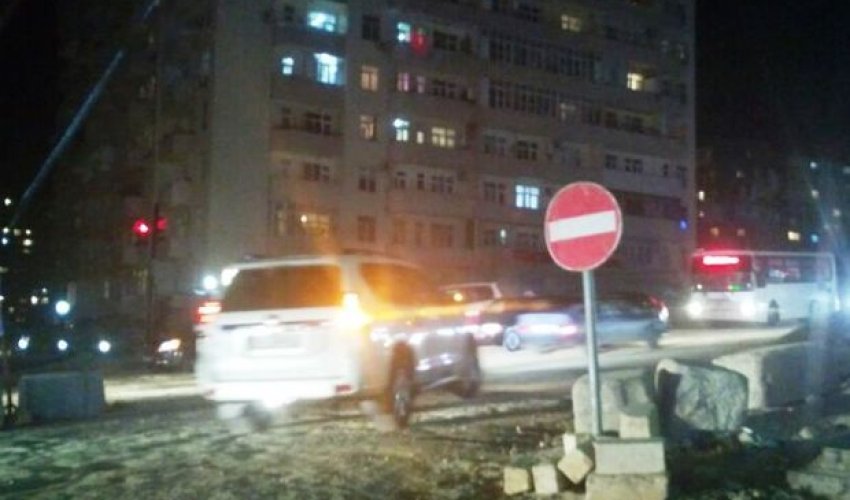 Знак «Въезд запрещен», а машины ездят: в чем подвох? - ФОТО