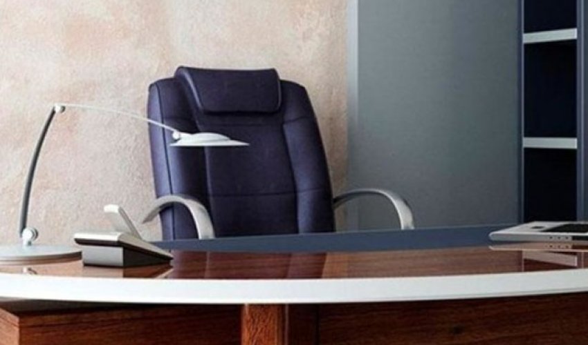 Azərbaycanda daha bir nazir işdən çıxarıldı 