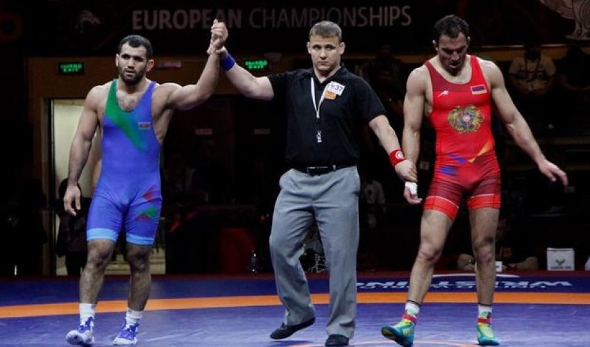 Güləşçilərimiz erməniləri darmadağın etdilər