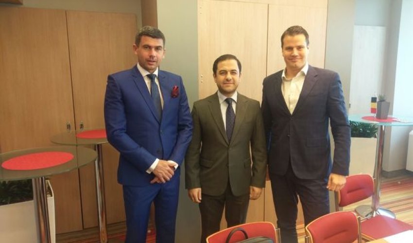 Elxan Əsədov yeni vəzifəyə təyin olunub