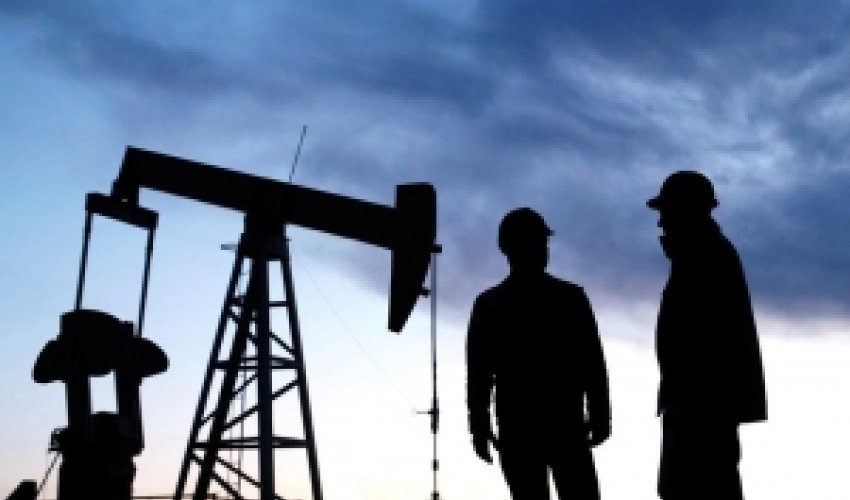 Azerbaijani oil price exceeds $81