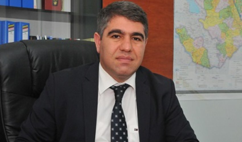 Avro ucuzlaşır: valyuta almaq istəyənlərə Avro ucuzlaşır: valyuta almaq istəyənlərə