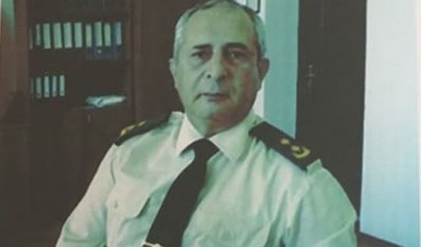 FHN-nin kitabında biabırçılıq