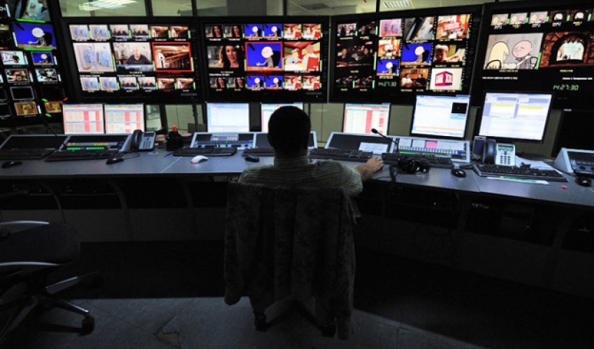 Azərbaycanda iki televiziya kanalı birləşib Azərbaycanda iki televiziya kanalı birləşib