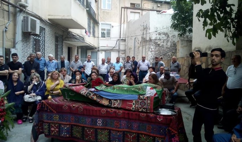 Xalq şairinin oğlu dəfn edildi