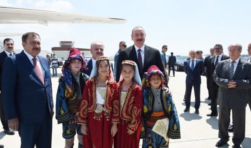 İlham Əliyev Türkiyədədir