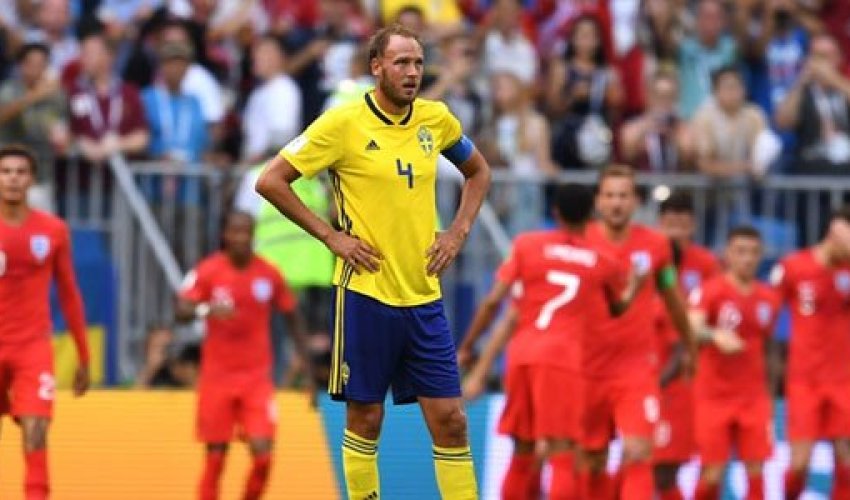 İngiltərə millisi yarımfinalda