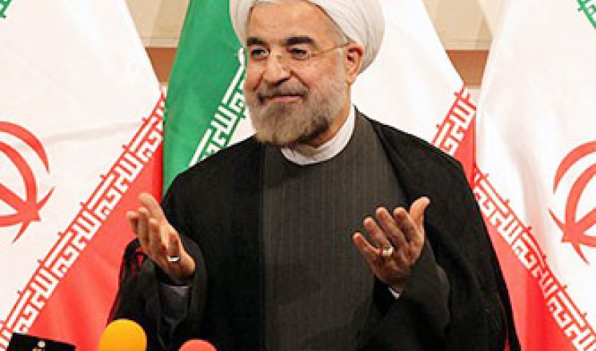 Ruhani Paşinyanı İrana çağırdı