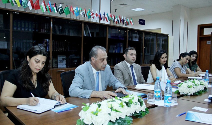 Rumıniya səfiri Bilik Fondunun icraçı direktoru ilə görüşüb - FOTO