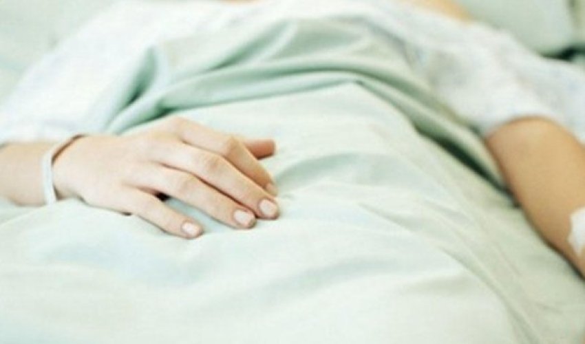 Prezidentin qızı Rusiyada xəstəxanalıq oldu