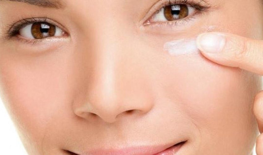 Gözaltı ləkələr üçün maska Gözaltı ləkələr üçün maska