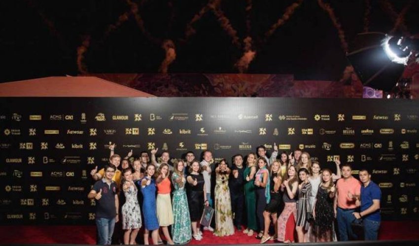 Rusiyalı gənclər Leyla Əliyevanın dəvəti ilə Azərbaycanda... + FOTOLAR