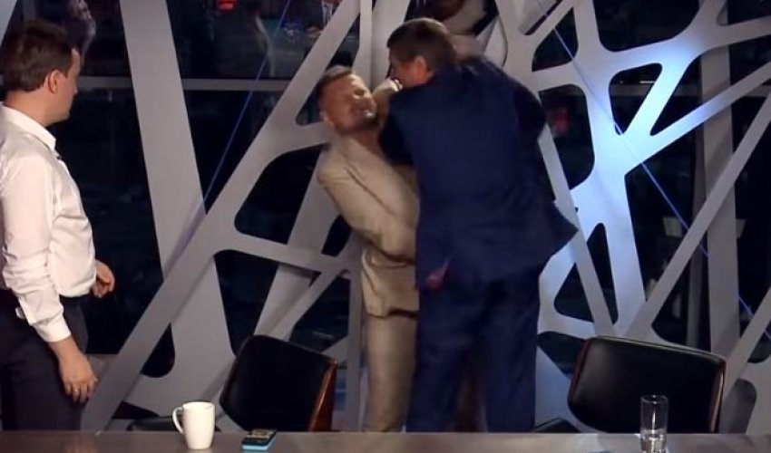 Депутаты подрались в прямом эфире