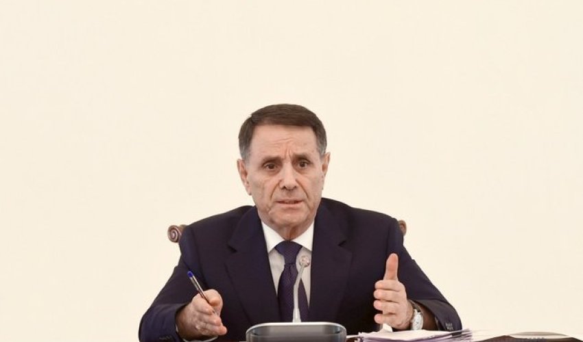 Novruz Məmmədovdan Maliyyə Nazirliyi ilə bağlı QƏRAR