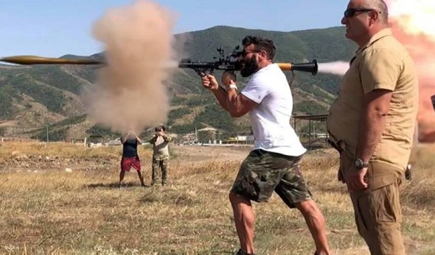 Məşhur erməni qumarbaz Qarabağda silah atdı - FOTO+VİDEO