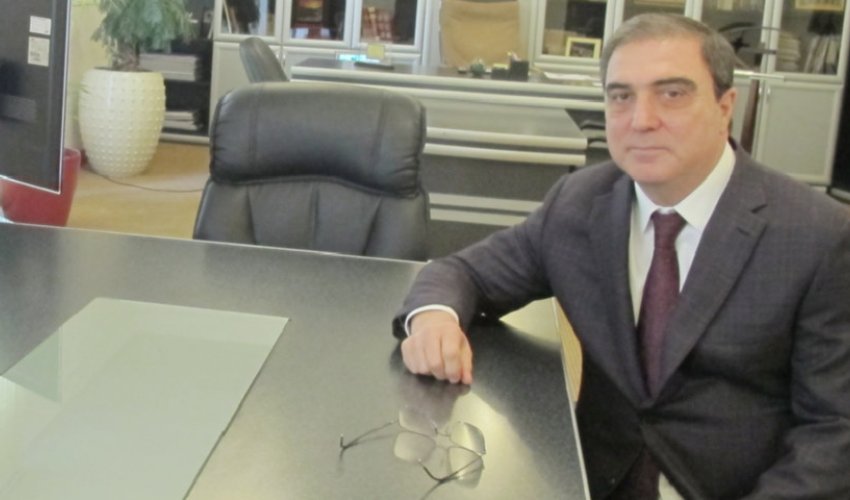 Gəncənin icra başçısı özünə yeni köməkçi təyin etdi Gəncənin icra başçısı özünə yeni köməkçi təyin etdi