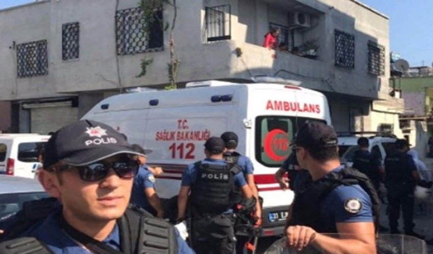 Polis evə girəndə şok oldu: Kişi arvadını və 3 uşağını… – Video