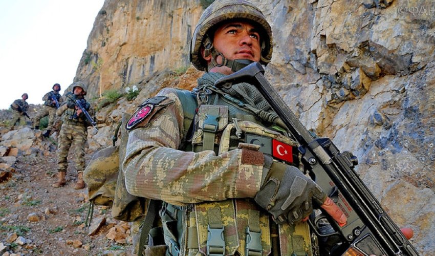 “Türkiyə Suriyadakı varlığını qoruyacaq” – Ərdoğandan Rusiya və İrana açıq mesaj