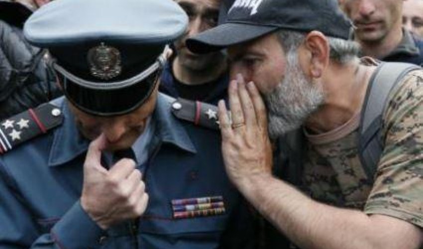 Paşinyandan Moskvanı qəzəbləndirən addım