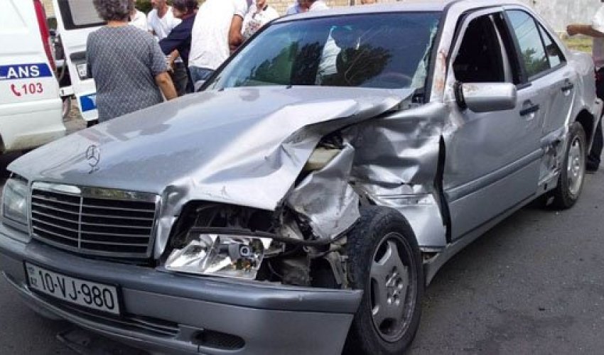 Mingəçevirdə gəlini aparan maşın qəzaya düşdü: qaynanası yaralandı Mingəçevirdə gəlini aparan maşın qəzaya düşdü: qaynanası yaralandı