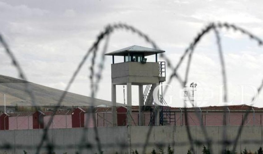 Həbsxanadan yeni çıxan şəxs daha bir nəfəri öldürdü - Bakıda Həbsxanadan yeni çıxan şəxs daha bir nəfəri öldürdü - Bakıda