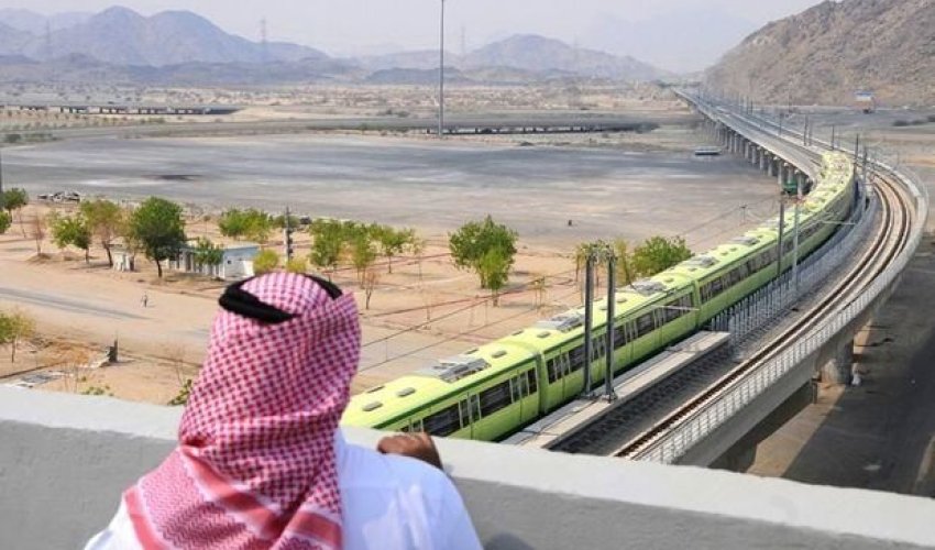 Məkkə və Mədinəni sürət qatarı birləşdirəcək Məkkə və Mədinəni sürət qatarı birləşdirəcək