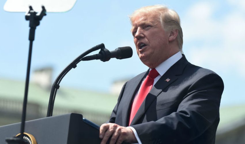 Tramp Rusiya təyyarəsinin vurulması barədə