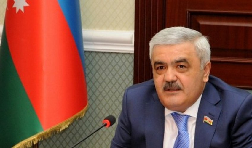 Rövnəq Abdullayev ucuz yanacaqdan danışdı