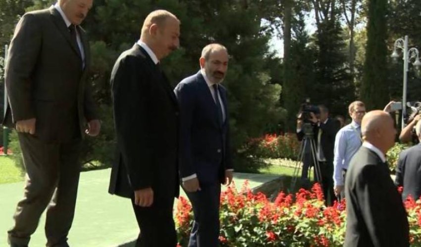 İlham Əliyev-Paşinyan görüşünün yeni kadrları – VİDEO