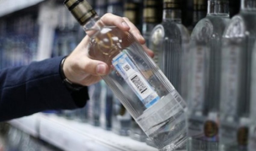 В Азербайджане подорожала водка