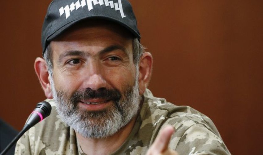 Paşinyana “like” qoyan Azərbaycan futbolçusu üzr istədi