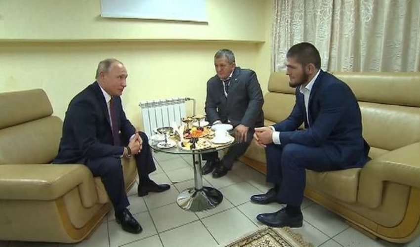 Putin Həbib Nurməhəmmədovla görüşdü