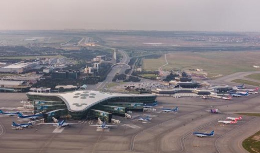 Бакинский международный аэропорт увеличил пассажиропоток Бакинский международный аэропорт увеличил пассажиропоток