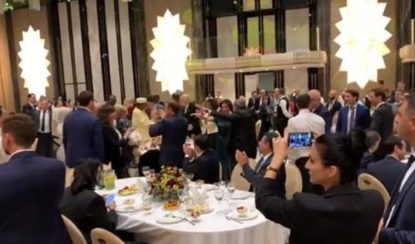 Paşinyan dövlət başçıları ilə Azərbaycan MAHNISINA OYNADI - VİDEO