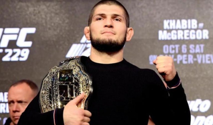 Həbib fantastik təklifF qarşısında dayana bilmədi: 50 Sent Dağıstana gəlir